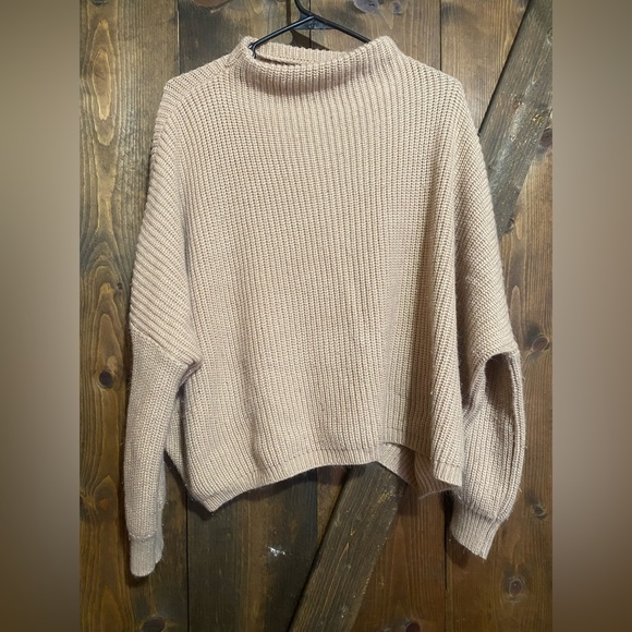 SHEIN Sweaters - Shein Cropped Sweater, size XL, smoke free home